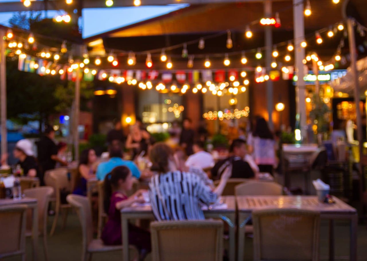 restaurant-sector-challenges-indigoshading